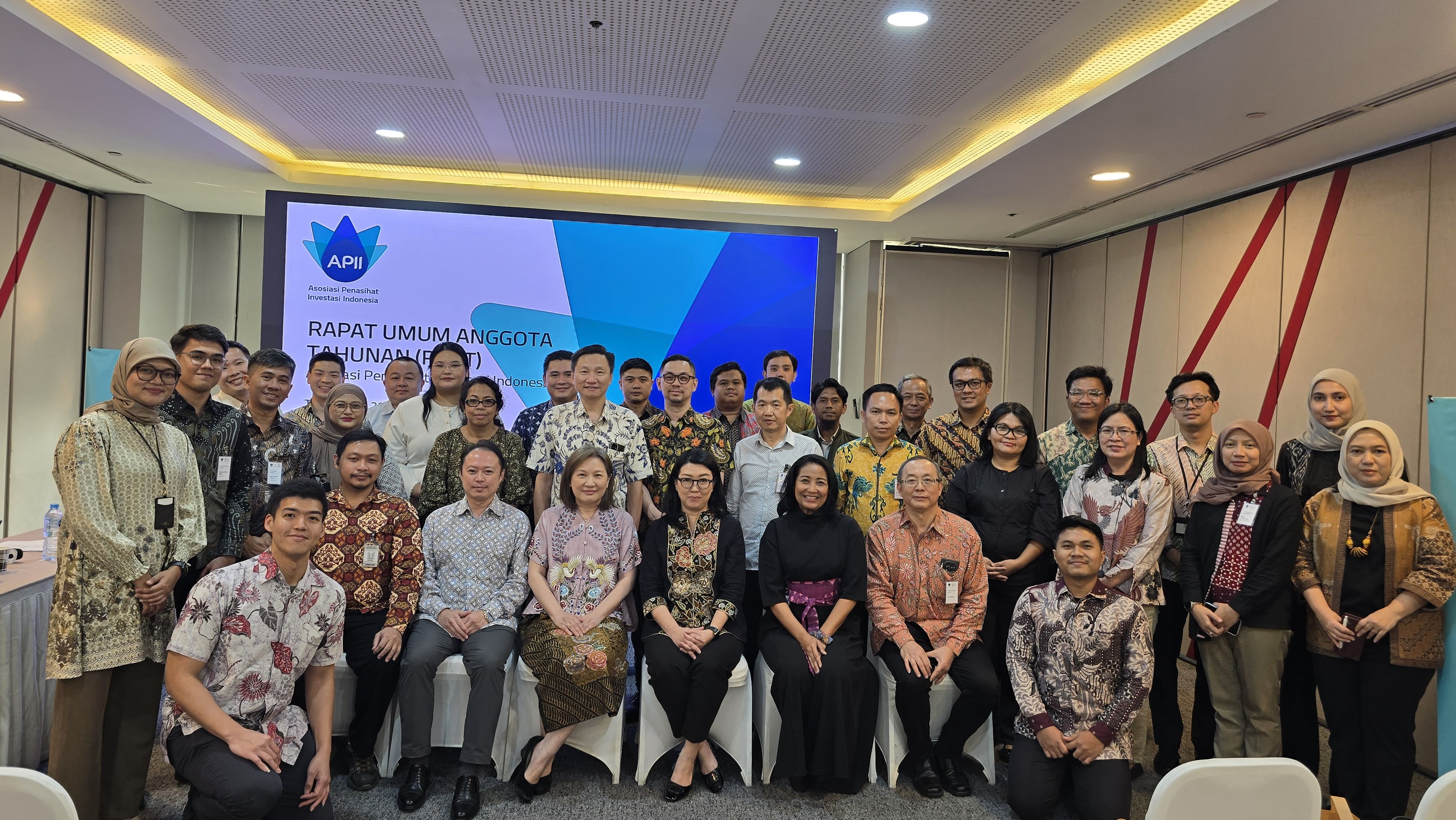 ruat apii 2026-sahkan laporan kinerja dan selaraskan arah rencana aturan penasihat investasi 2027